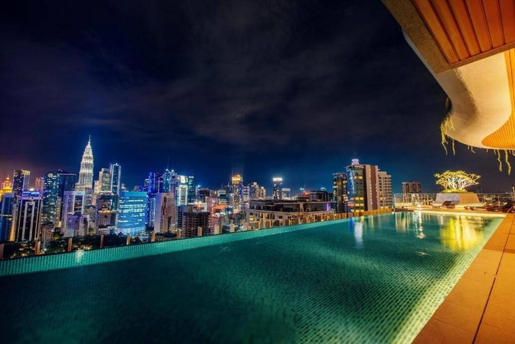 Klcc Towerviewsty5Pax At Ceylonzsuites 吉隆坡 外观 照片